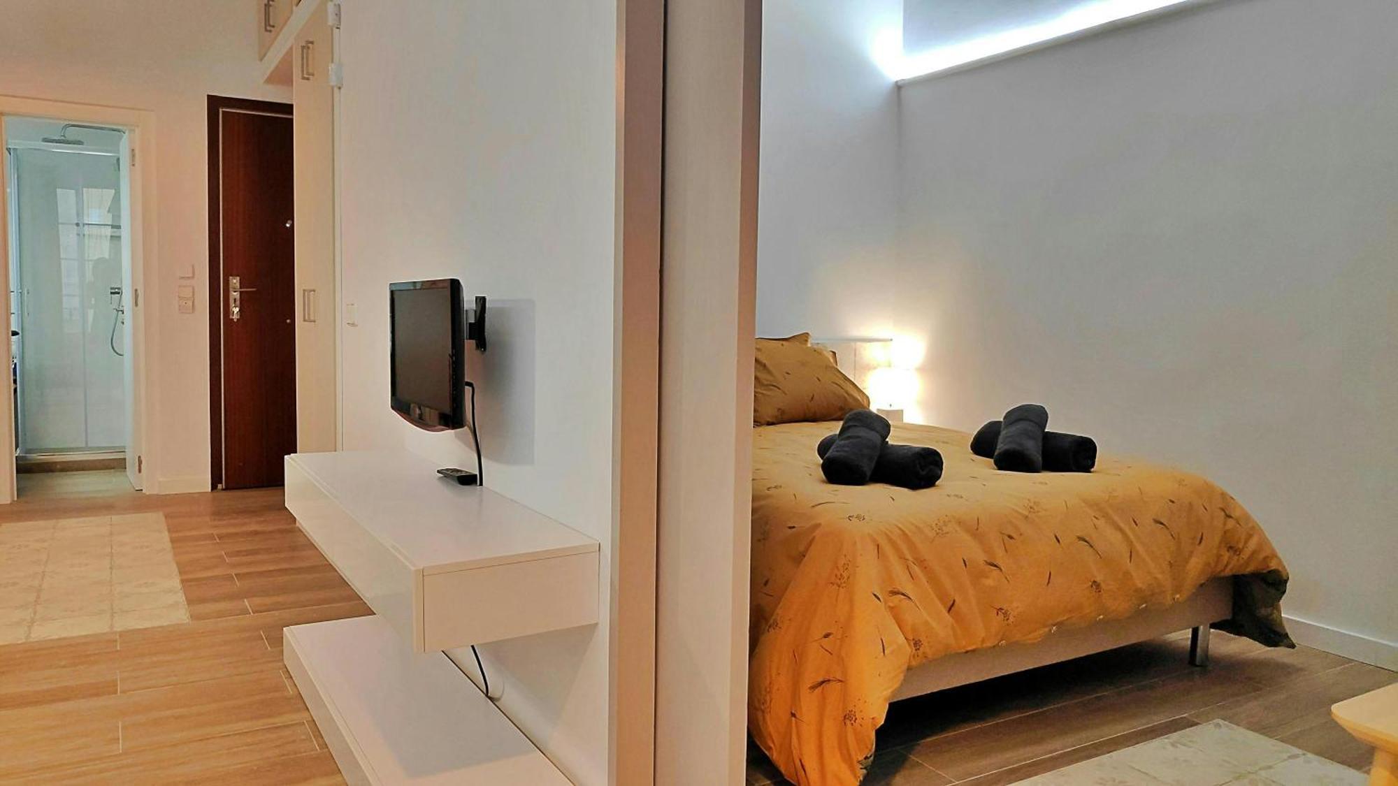 Ferienwohnung Sant Antoni 3 - Downtown Barcelona. Modern Exterior foto